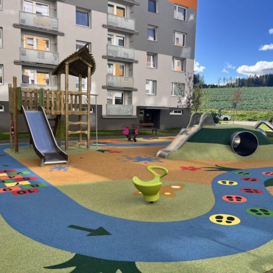 Nové dětské hřiště v Jilemnici